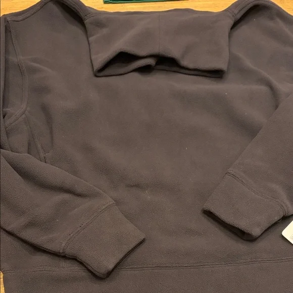 ALO Yoga Polar Fleece Hazy Pullover - Picture 4 of 7